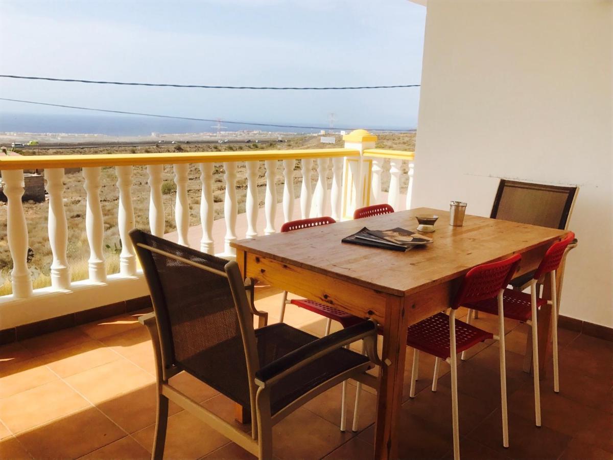 Wifi Tenerife Sur Guest House Granadilla De Abona Esterno foto